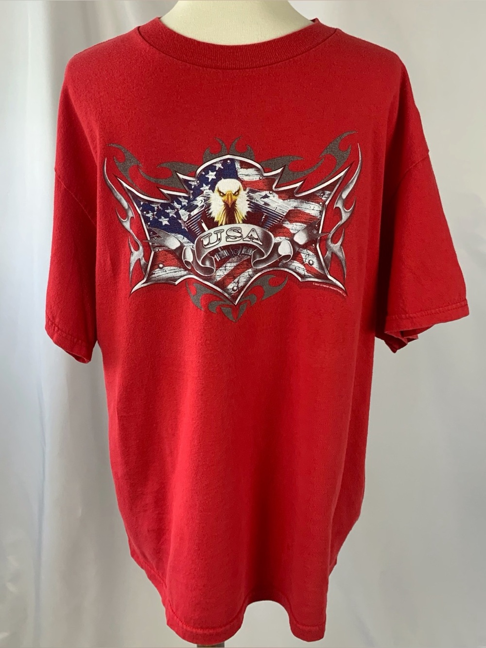 Hybrid Tees Red USA Eagle Short Sleeve T-Shirt Men’s Size Large 100% Cotton